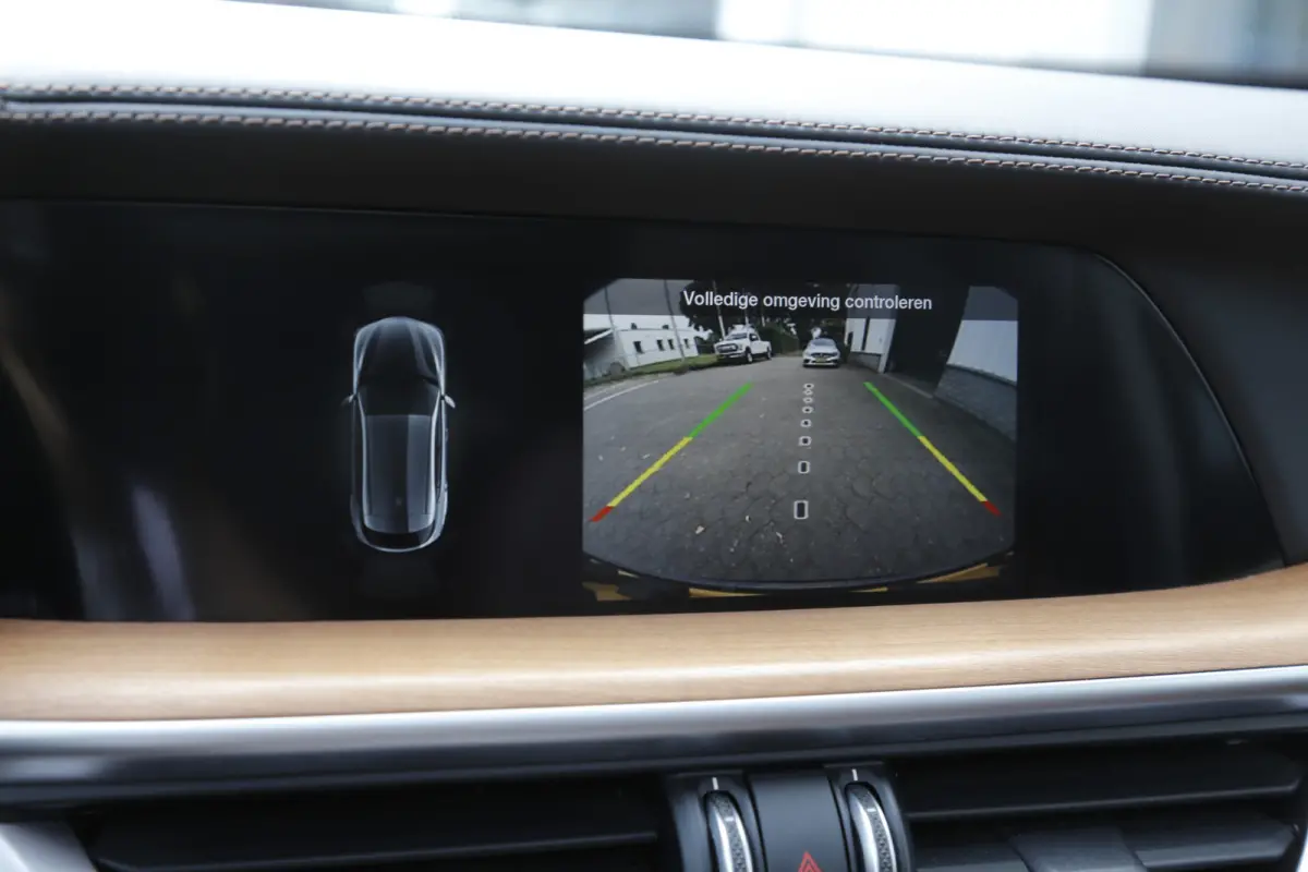 2.0 T 280PK Q4 AWD Ti*Perfect Alfa Onderh.*Pano/ACC met stuurhulp/Leder/Stoelverw./Stuurverw./Apple Carplay-Android/Dodehoek/Rijstrook/Memorie/Keyless Entry+Go/DAB/LED/Camera/Parkeersens.V+A