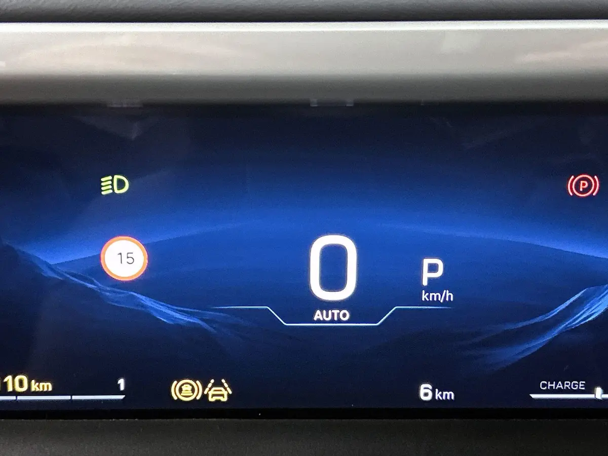 1.2 145pk e-Hybrid Summit Automaat | Schuif-/Kanteldak | Elektrische klep | Navigatie | Adaptieve Cruise control | 360 Camera | Elektrisch verstelb. Bestuurdersstoel | Stoelverwarming/Verkoe