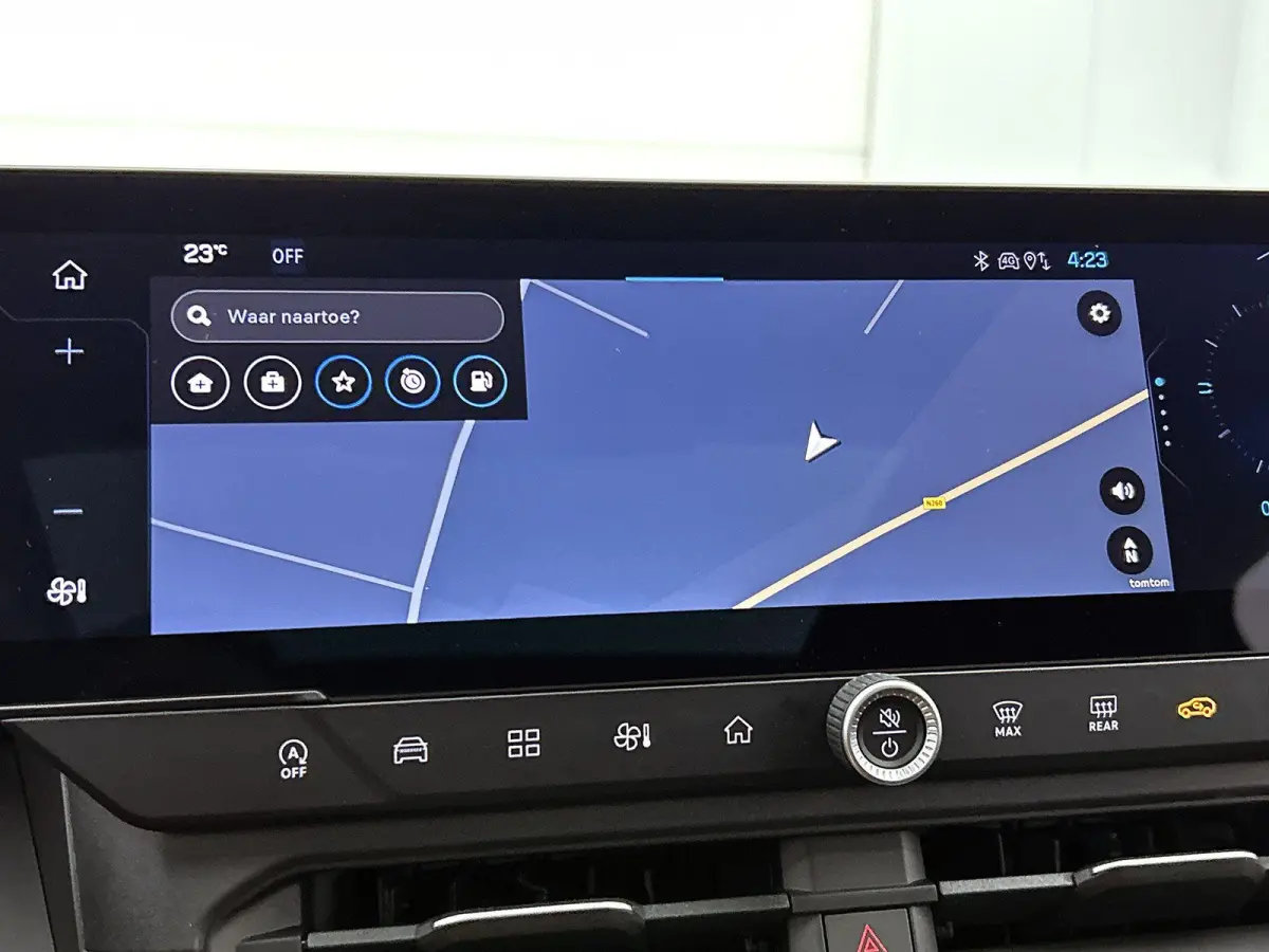 1.2 145pk e-Hybrid Summit Automaat | Schuif-/Kanteldak | Elektrische klep | Navigatie | Adaptieve Cruise control | 360 Camera | Elektrisch verstelb. Bestuurdersstoel | Stoelverwarming/Verkoe