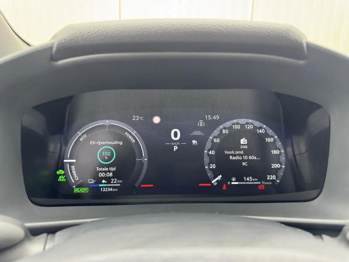 2.0 Plug-in Hybrid 220 First Edition|NL-Auto