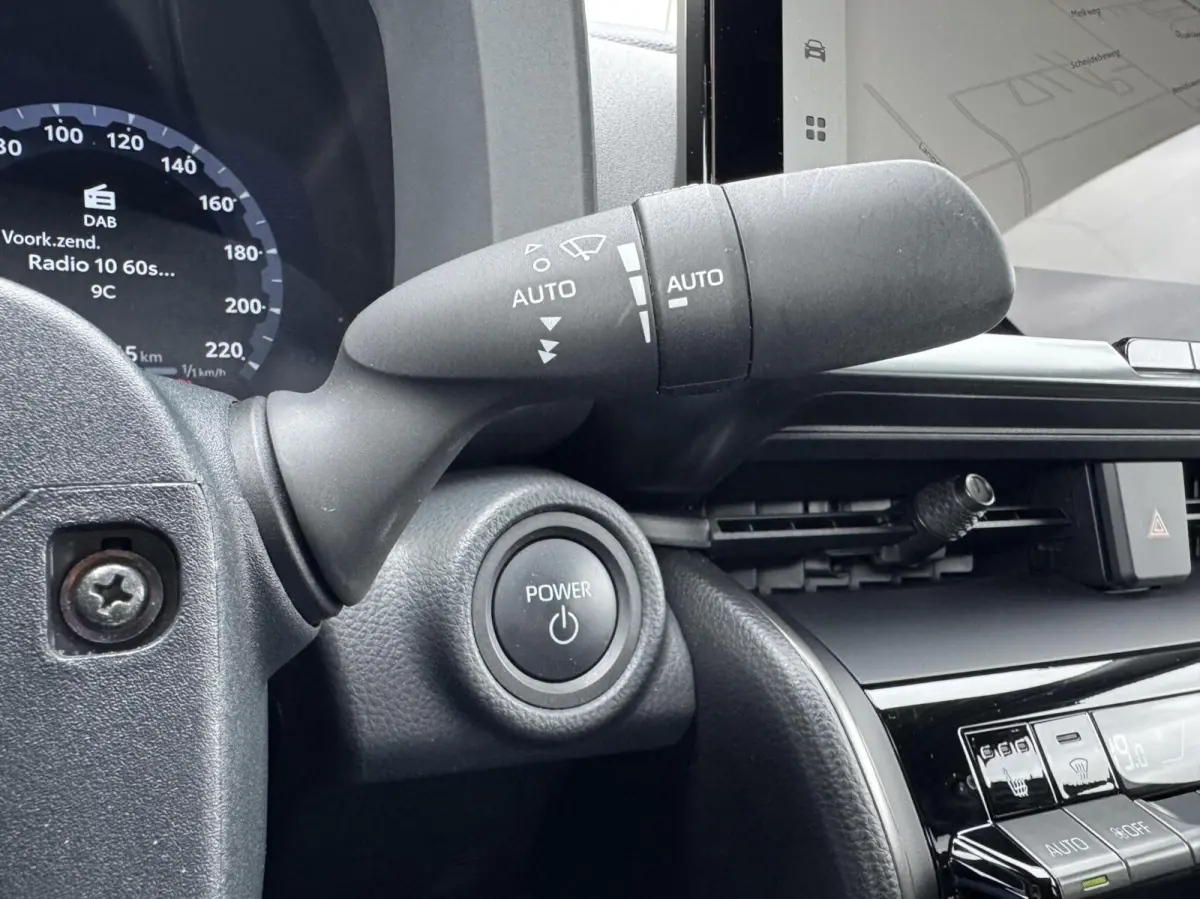 2.0 Plug-in Hybrid 220 First Edition|NL-Auto