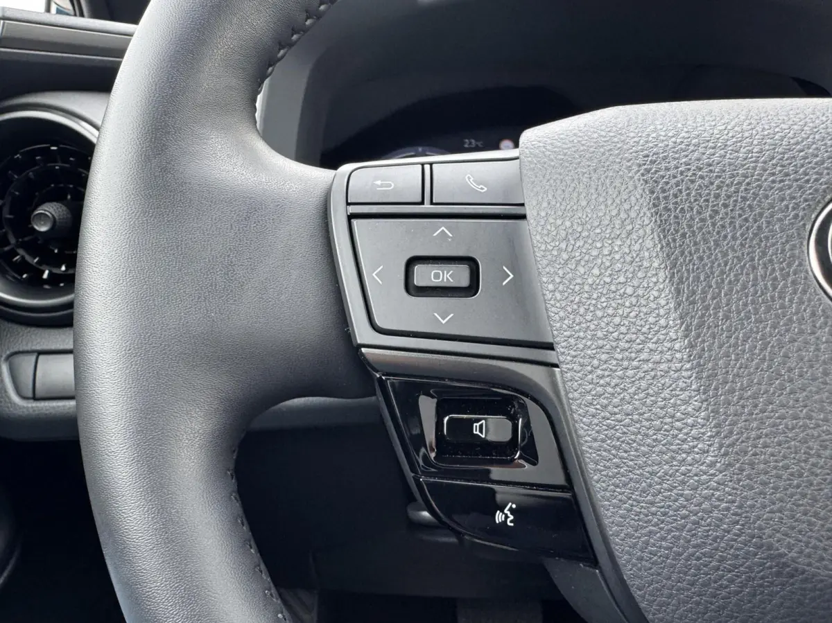 2.0 Plug-in Hybrid 220 First Edition|NL-Auto