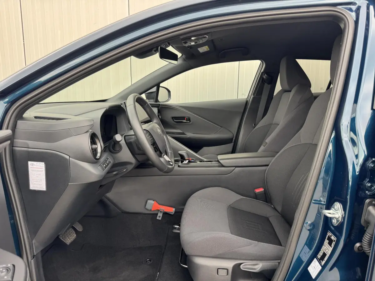 2.0 Plug-in Hybrid 220 First Edition|NL-Auto