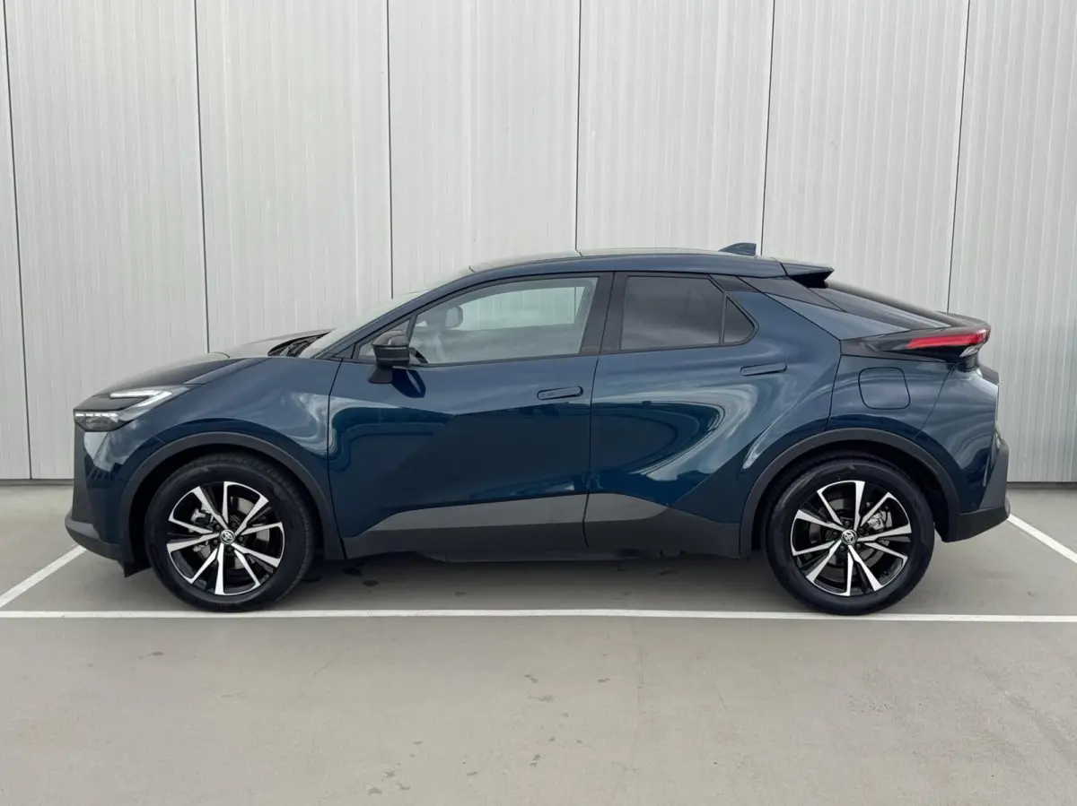 2.0 Plug-in Hybrid 220 First Edition|NL-Auto