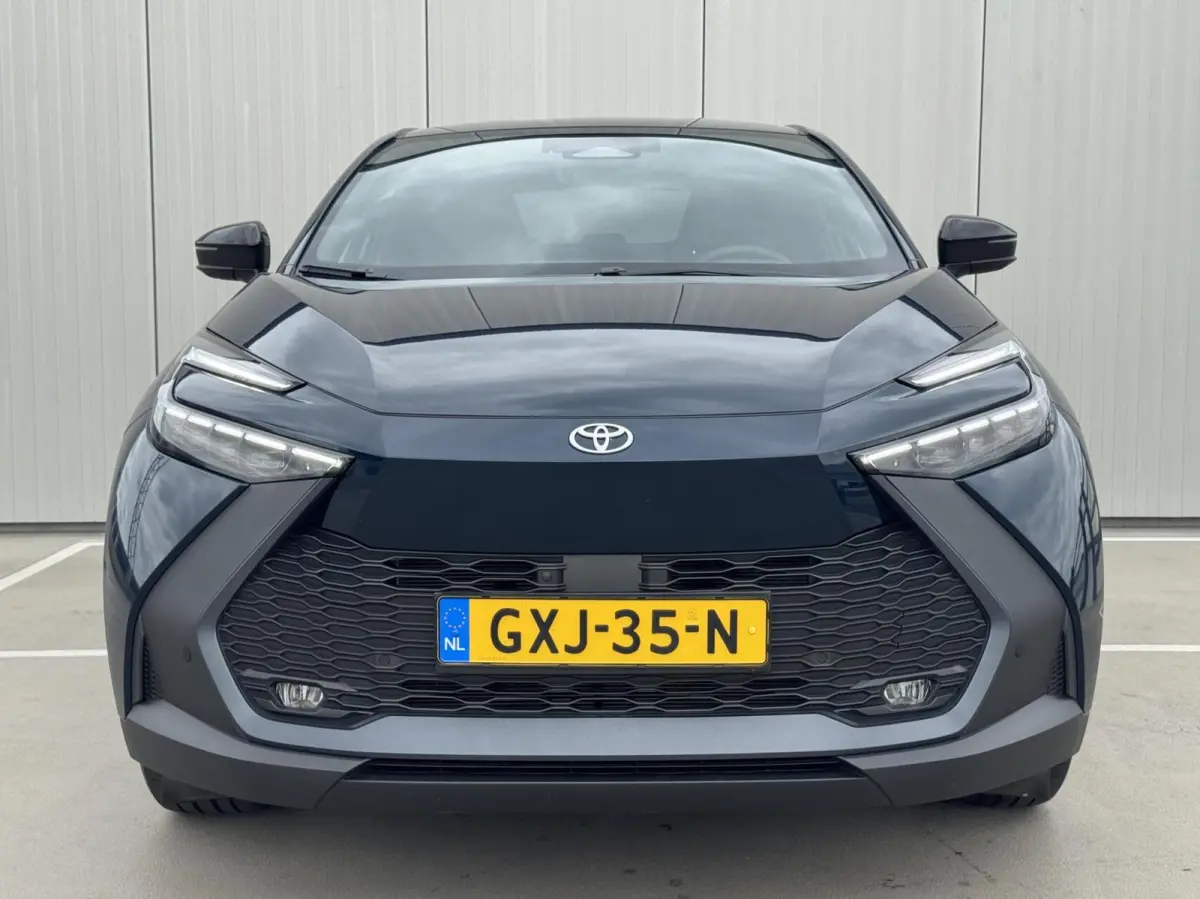 2.0 Plug-in Hybrid 220 First Edition|NL-Auto