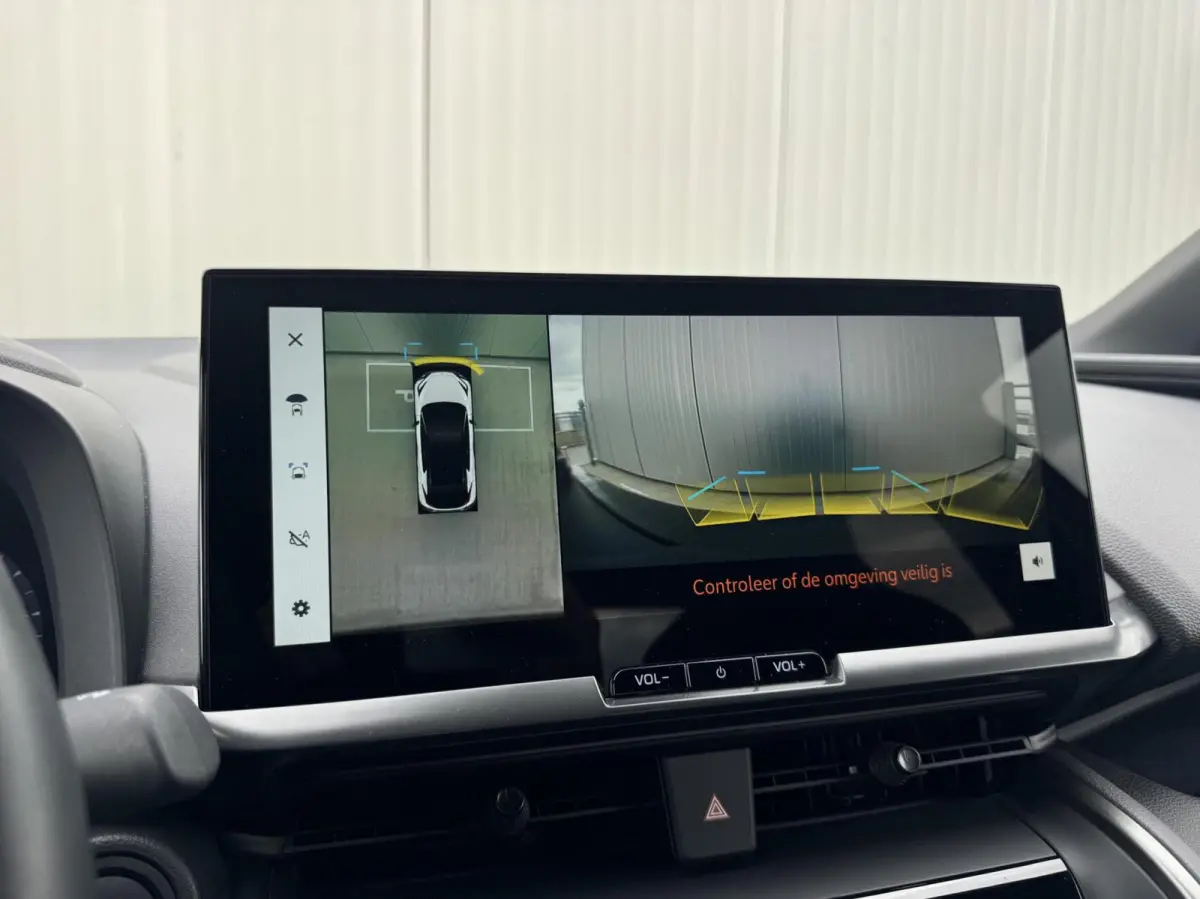 2.0 Plug-in Hybrid 220 First Edition|NL-Auto