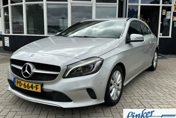 180 BlueEFFICIENCY Ambition - ELEKTR TREKH CAMERA PDC VOOR/ACHTER 169PK