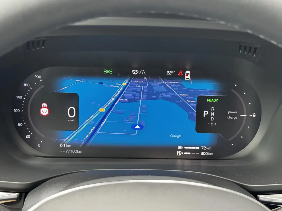 2.0 T6 Plug-in hybrid AWD Plus Dark 349 PK | Long range | Trekhaak | Panorama | Vol Leder | 21 Inch | 2 fase laden | Verwarmingspakket