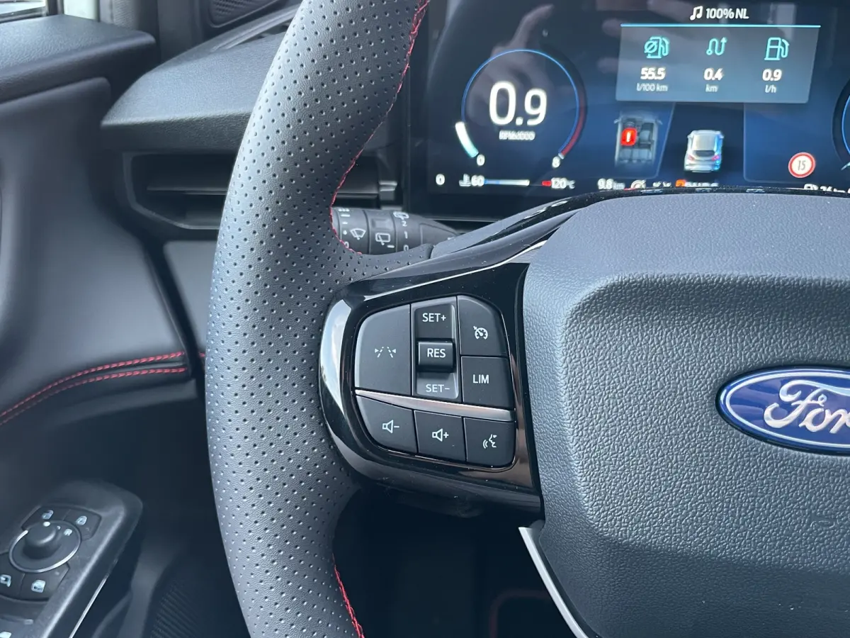 1.0 ST-Line | Black Pack | Winterpack | Cruise Control | Camera | CarPlay |