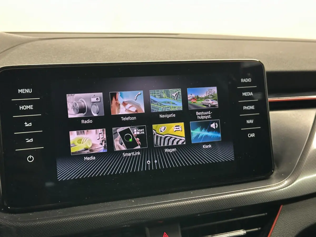 1.0 TSI Sport Business|Lane Assist|Virtual Cockpit|Carplay