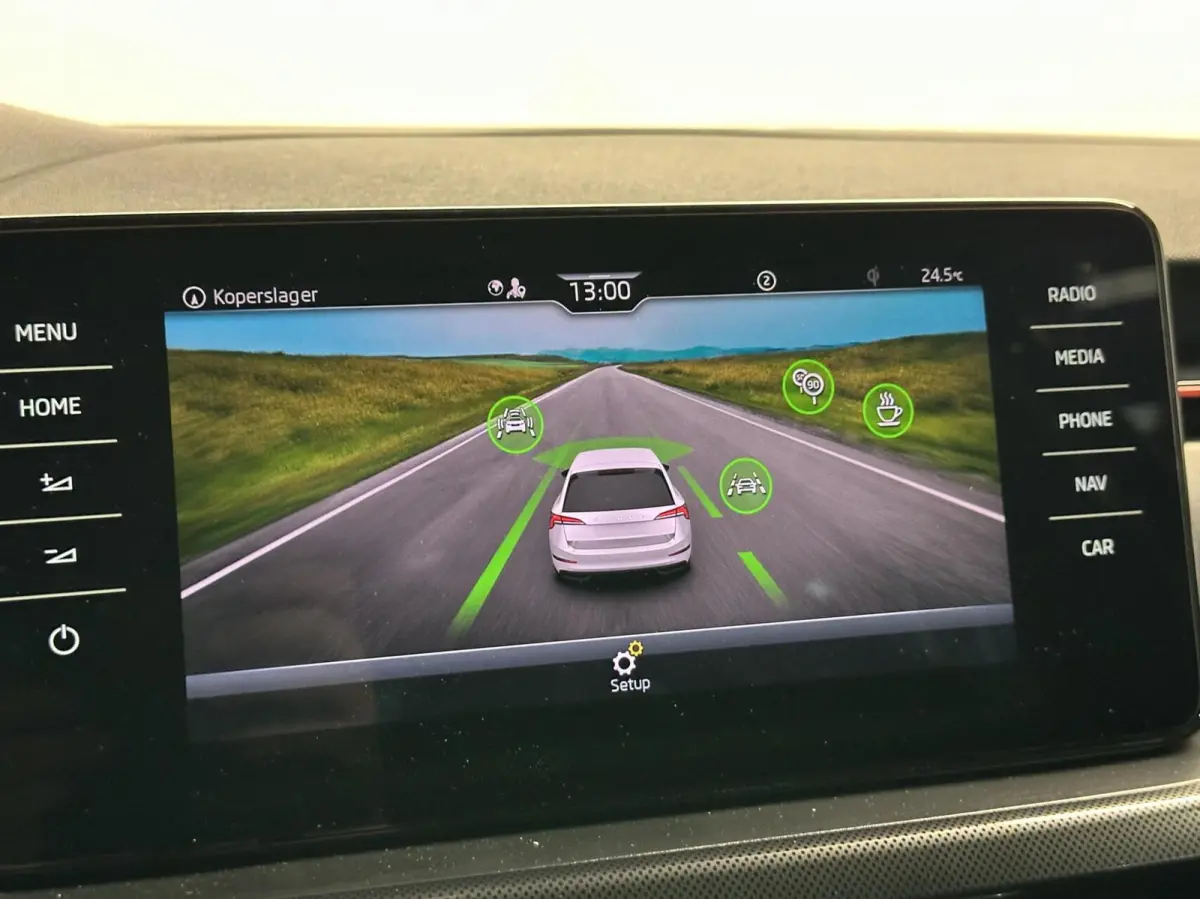 1.0 TSI Sport Business|Lane Assist|Virtual Cockpit|Carplay
