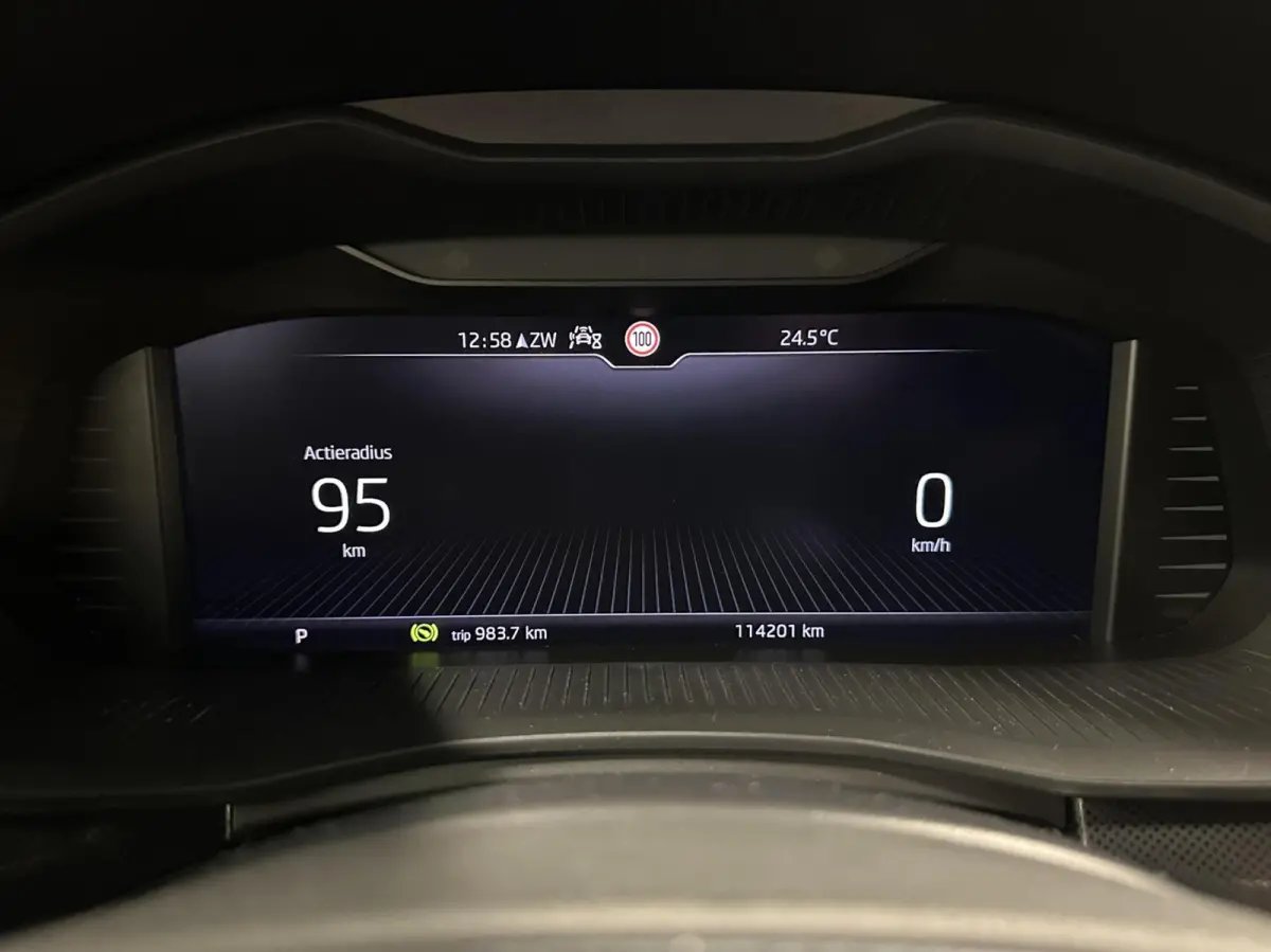 1.0 TSI Sport Business|Lane Assist|Virtual Cockpit|Carplay