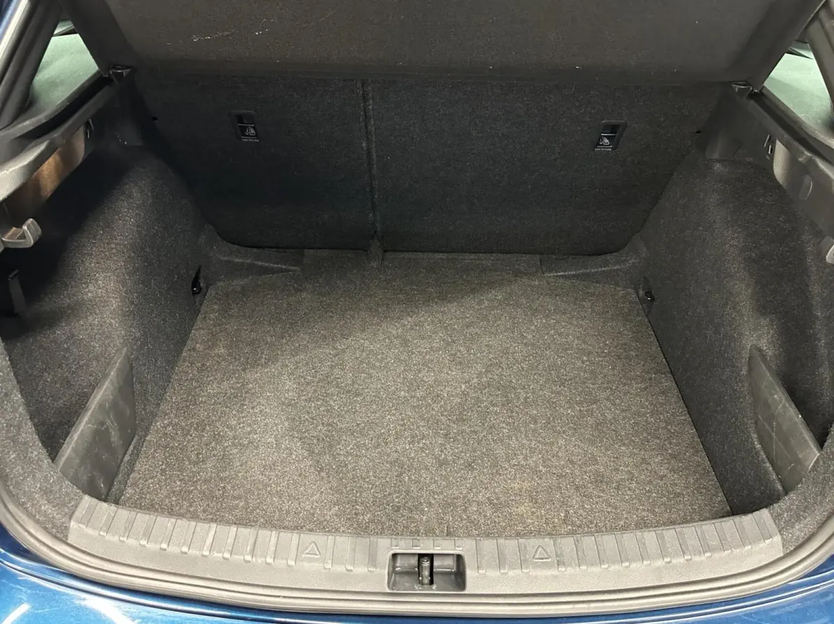 1.0 TSI Sport Business|Lane Assist|Virtual Cockpit|Carplay