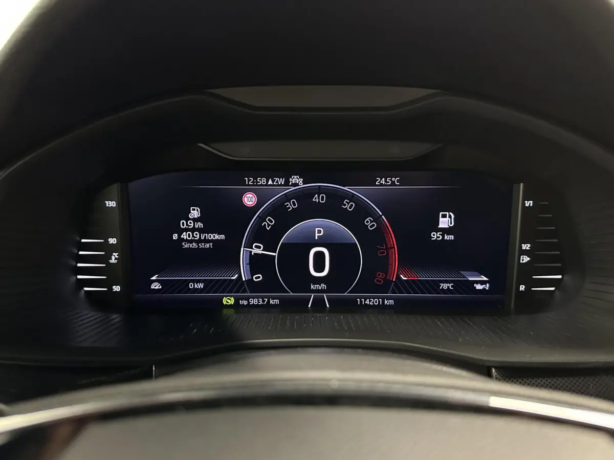 1.0 TSI Sport Business|Lane Assist|Virtual Cockpit|Carplay
