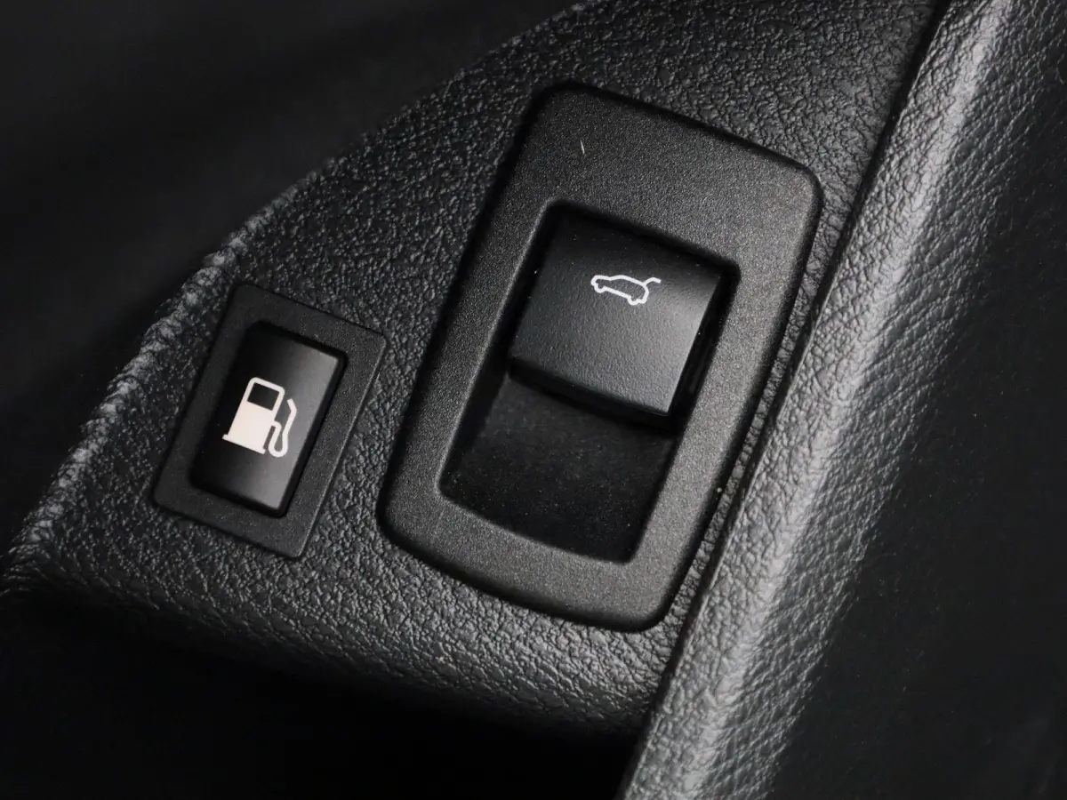 xDrive25e | Climate Control | Cruise Control | Navigatie | Achteruitcamera | Parkeersensoren | Lichtmetalen Velgen |