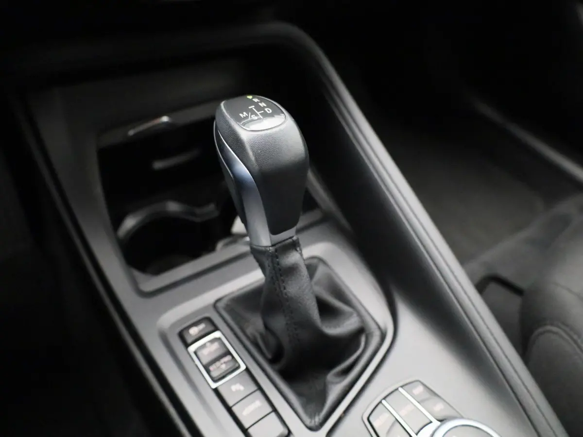 xDrive25e | Climate Control | Cruise Control | Navigatie | Achteruitcamera | Parkeersensoren | Lichtmetalen Velgen |