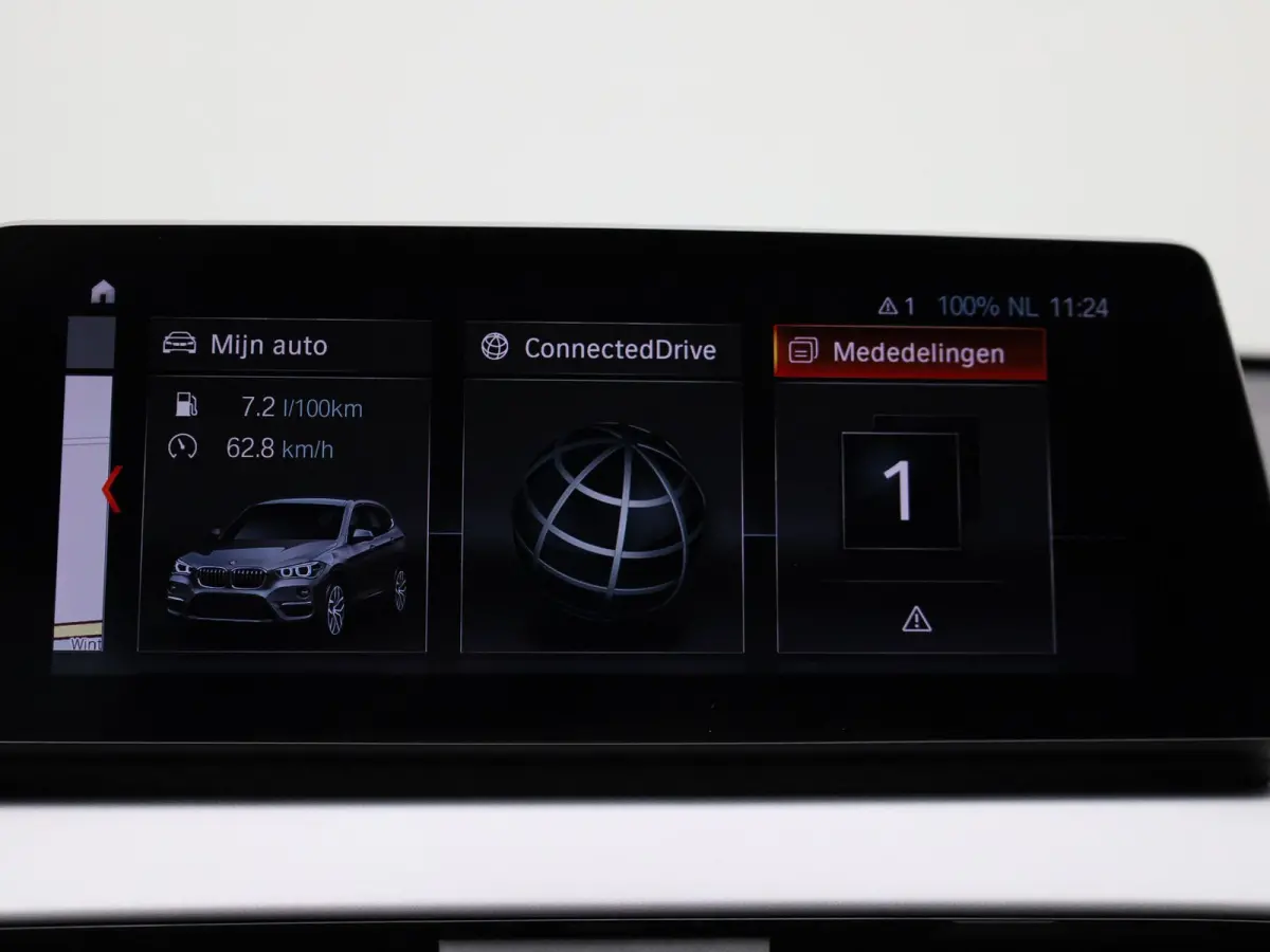 xDrive25e | Climate Control | Cruise Control | Navigatie | Achteruitcamera | Parkeersensoren | Lichtmetalen Velgen |