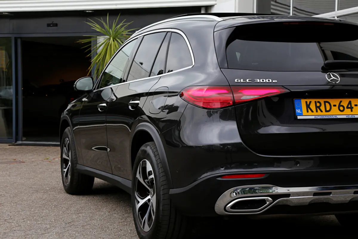4MATIC Plug in hybride*Perfect Onderh.*Luchtvering/Pano/Massage/Stoelkoeling/Snellader/Stoelverw./ACC met stuurhulp/Vol Leder/360Camera/Keyless Entry+Go/Memorie/Sfeer/Dodehoek/Elek. Achterkl