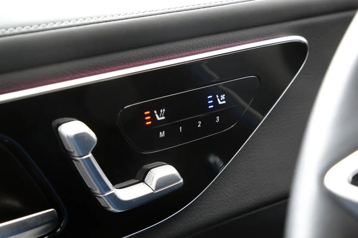 4MATIC Plug in hybride*Perfect Onderh.*Luchtvering/Pano/Massage/Stoelkoeling/Snellader/Stoelverw./ACC met stuurhulp/Vol Leder/360Camera/Keyless Entry+Go/Memorie/Sfeer/Dodehoek/Elek. Achterkl