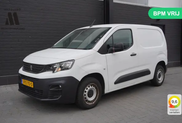 1.2 PureTech 110Pk Benzine - Airco - Navi - Cruise - € 12.499,- Excl.