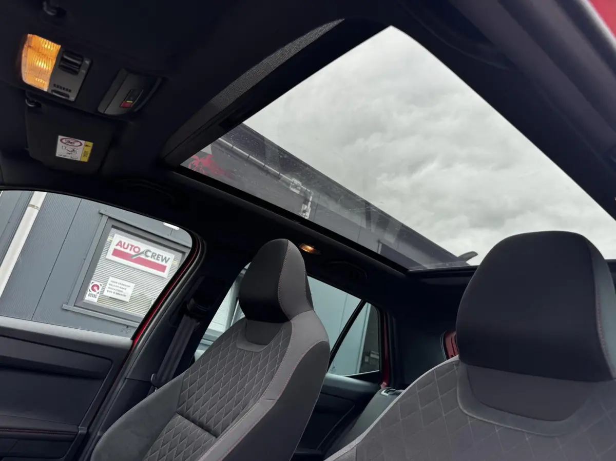 1.0 TSI 70KW Monte Carlo Panoramisch dak