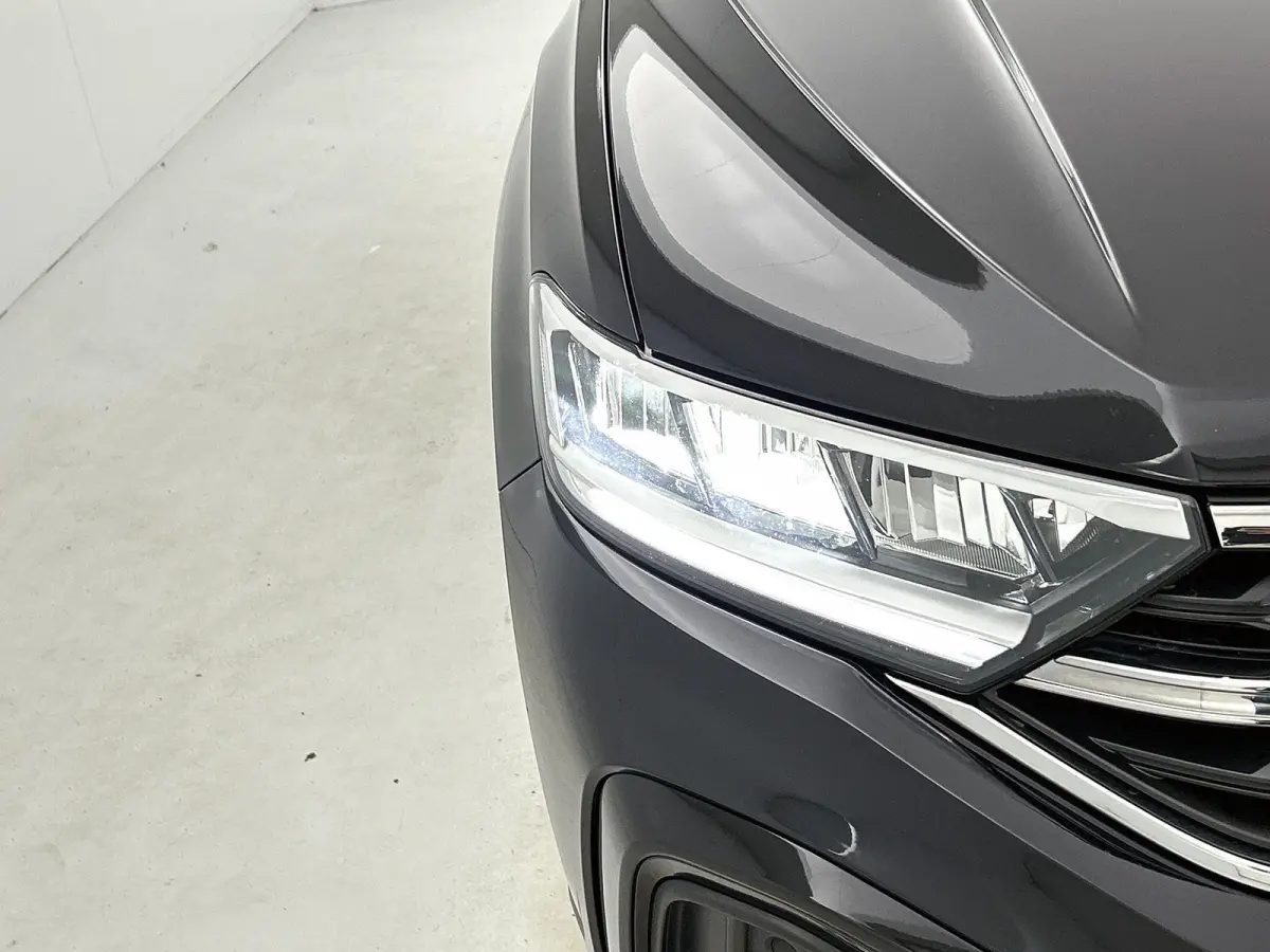 1.5 TSI R-Line | 150 PK | Automaat | Parkeercamera |  Adaptive Cruise Control | Navigatie | Apple Carplay / Android Auto |
