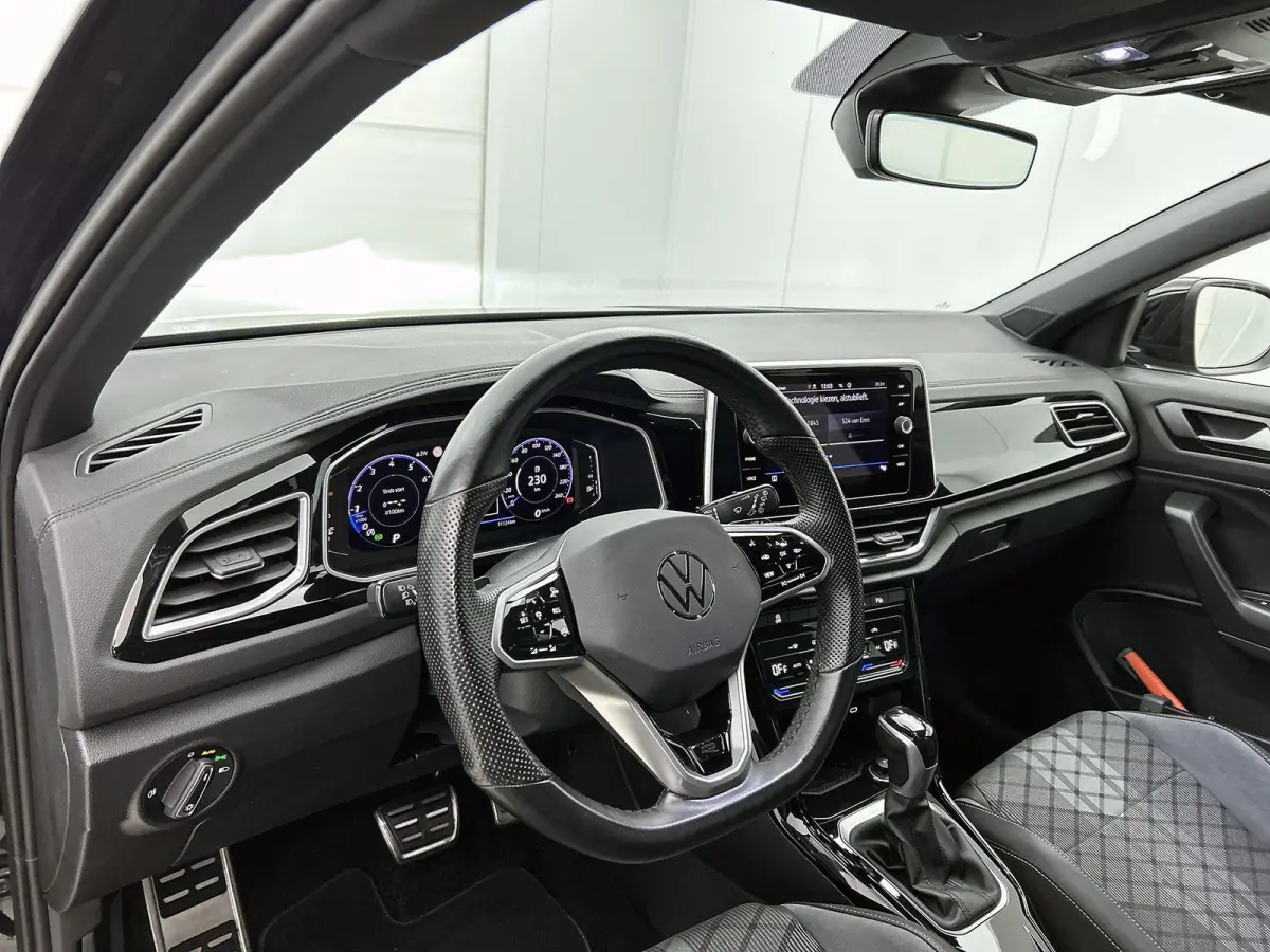 1.5 TSI R-Line | 150 PK | Automaat | Parkeercamera |  Adaptive Cruise Control | Navigatie | Apple Carplay / Android Auto |