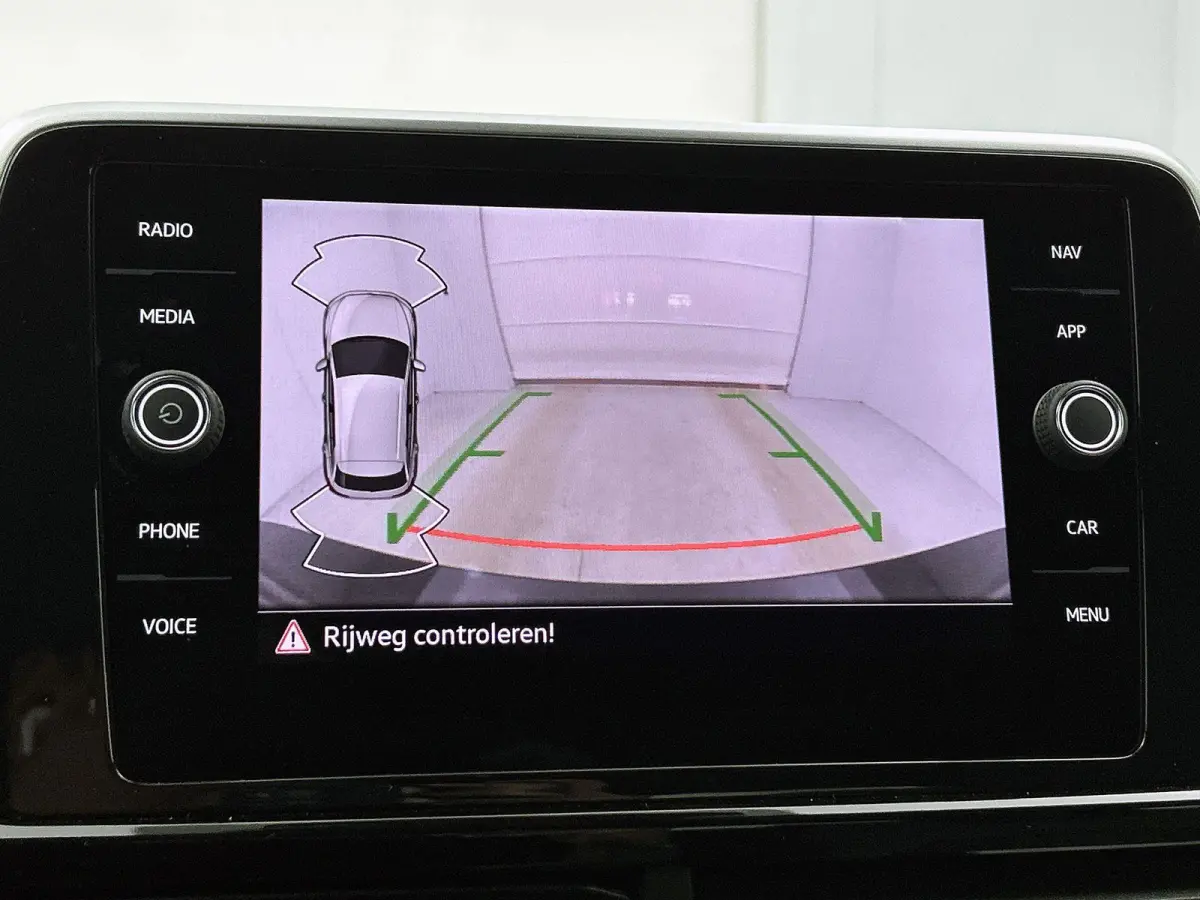 1.5 TSI R-Line | 150 PK | Automaat | Parkeercamera |  Adaptive Cruise Control | Navigatie | Apple Carplay / Android Auto |