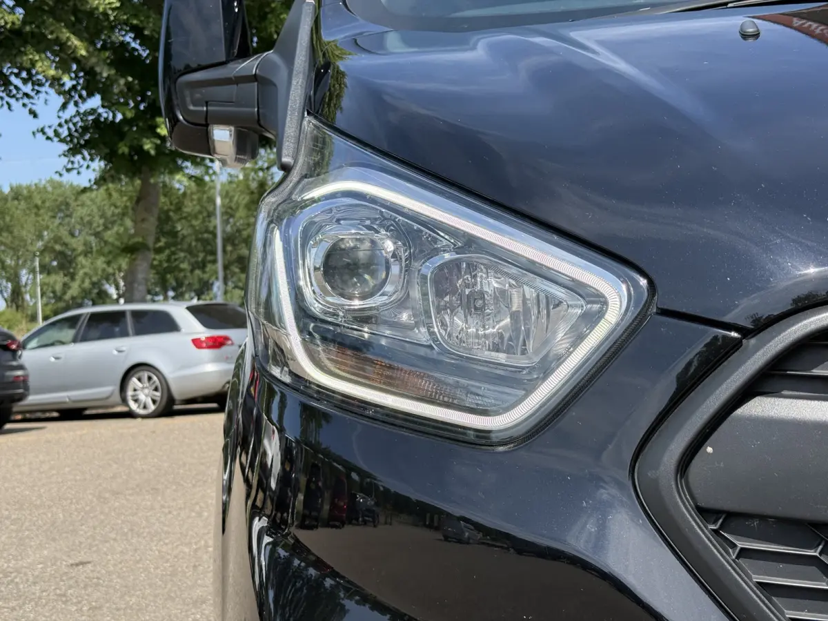 320 2.0 TDCI L2H1 Limited DC | ZB-Edition | Vol opties! | 1e Eig | NL-auto | Dealer OH
