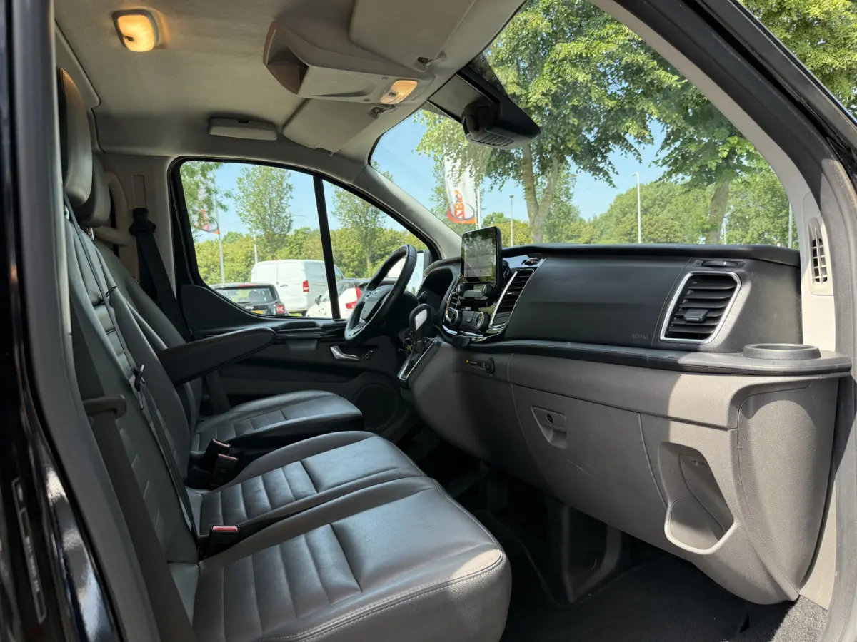 320 2.0 TDCI L2H1 Limited DC | ZB-Edition | Vol opties! | 1e Eig | NL-auto | Dealer OH