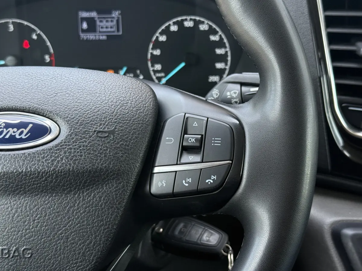 320 2.0 TDCI L2H1 Limited DC | ZB-Edition | Vol opties! | 1e Eig | NL-auto | Dealer OH