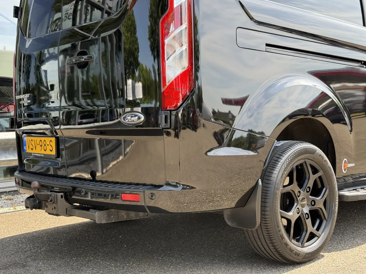 320 2.0 TDCI L2H1 Limited DC | ZB-Edition | Vol opties! | 1e Eig | NL-auto | Dealer OH