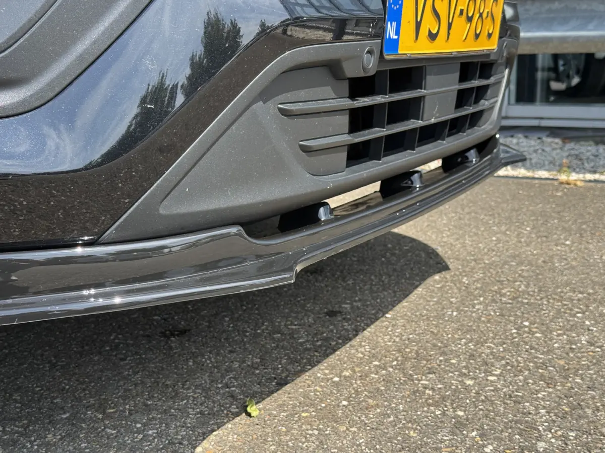 320 2.0 TDCI L2H1 Limited DC | ZB-Edition | Vol opties! | 1e Eig | NL-auto | Dealer OH