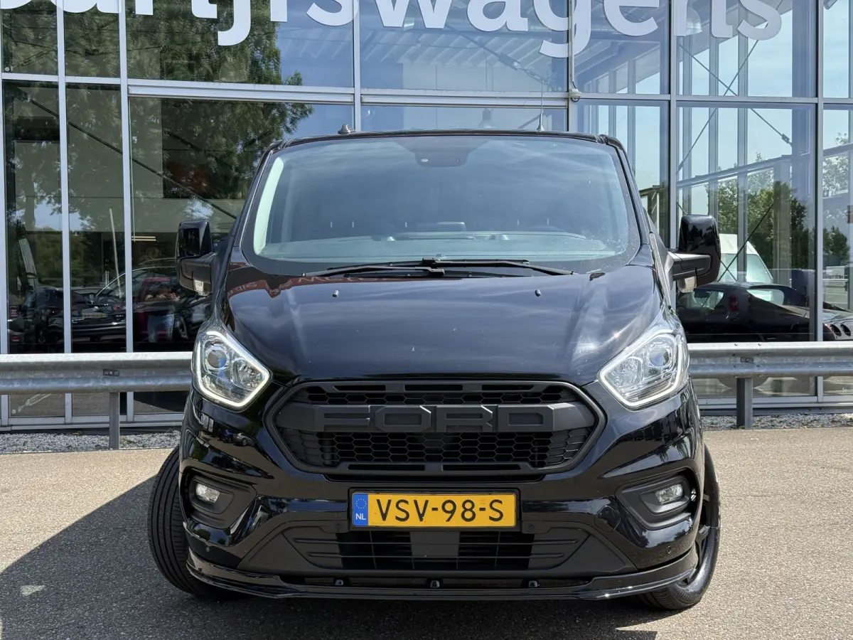 320 2.0 TDCI L2H1 Limited DC | ZB-Edition | Vol opties! | 1e Eig | NL-auto | Dealer OH