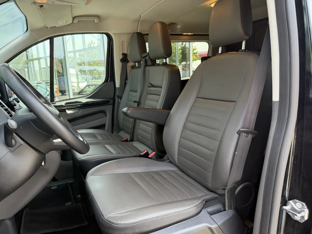 320 2.0 TDCI L2H1 Limited DC | ZB-Edition | Vol opties! | 1e Eig | NL-auto | Dealer OH