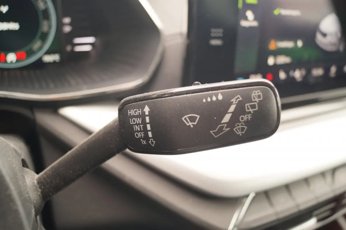 2.0 TDI 115pk Ambition -NAVI-ECC-PDC-