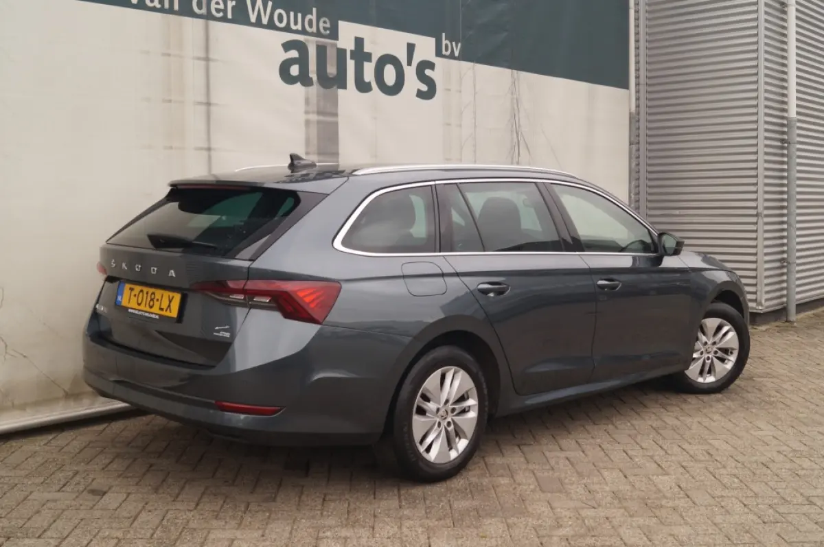 2.0 TDI 115pk Ambition -NAVI-ECC-PDC-