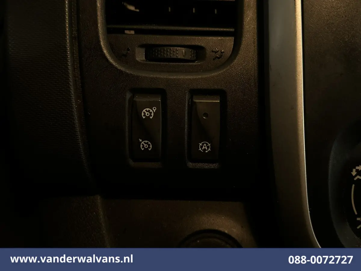 2.0 MultiJet 146pk L2H1 Euro6 Airco | Camera | Navigatie | Cruisecontrol Trekhaak, Parkeersensoren, Bijrijdersbank