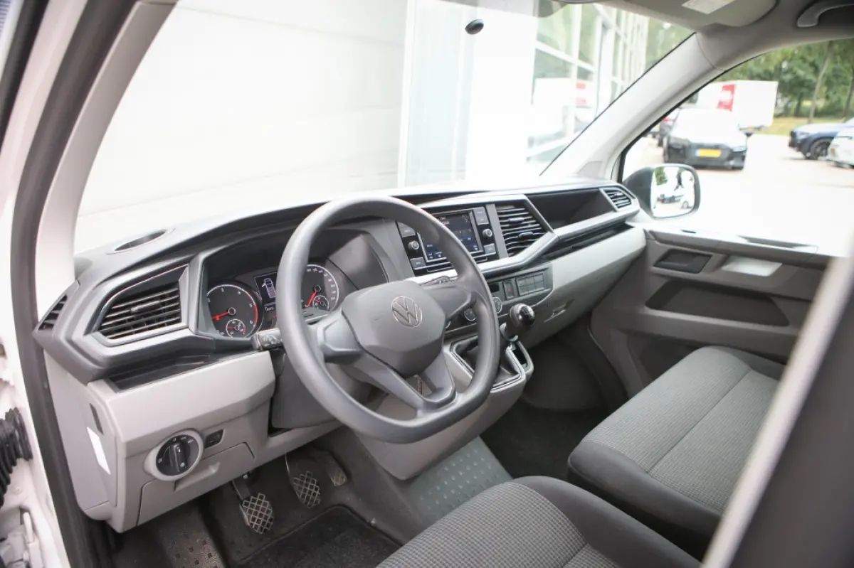 2.0 TDI L1H1 | Apple Carplay | Android Auto |