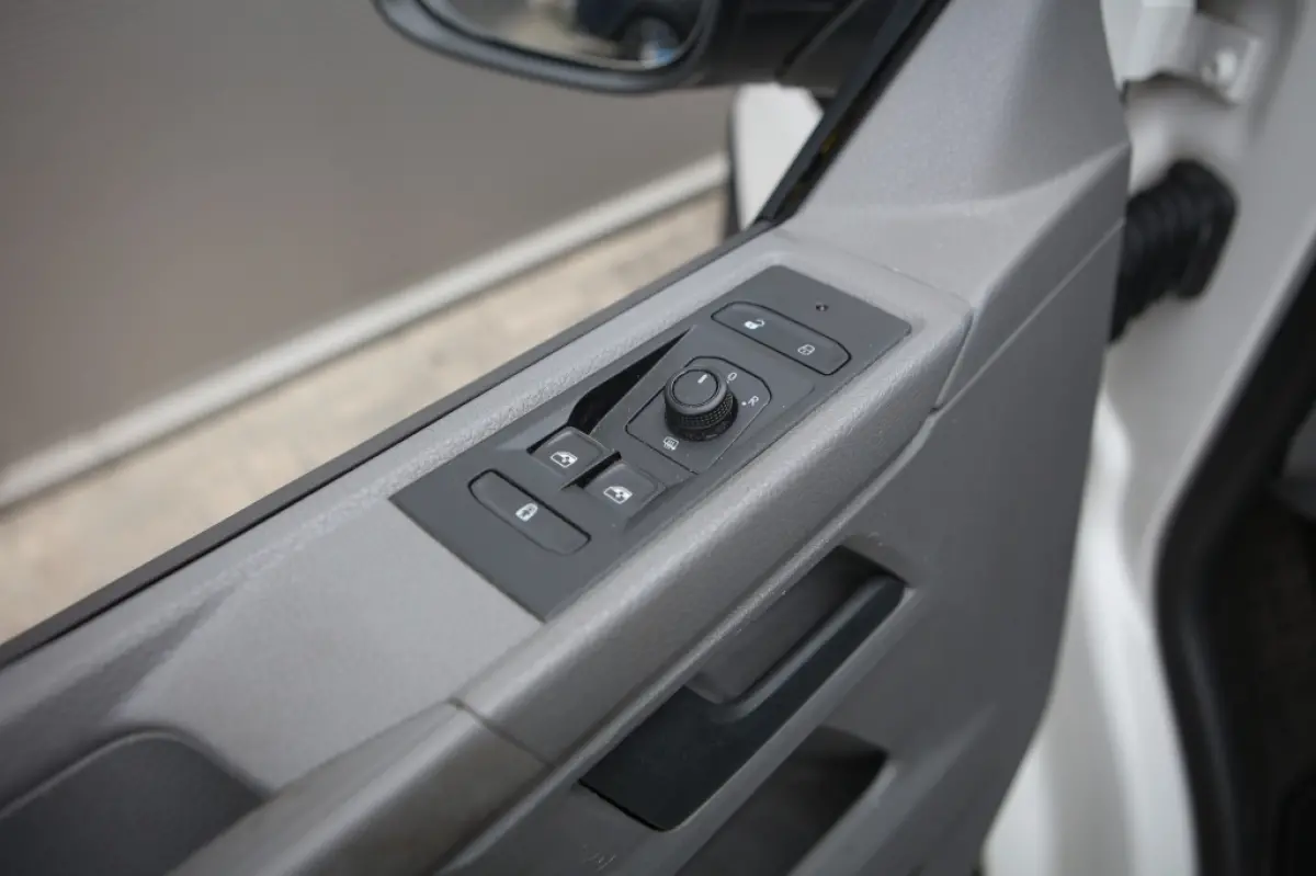 2.0 TDI L1H1 | Apple Carplay | Android Auto |
