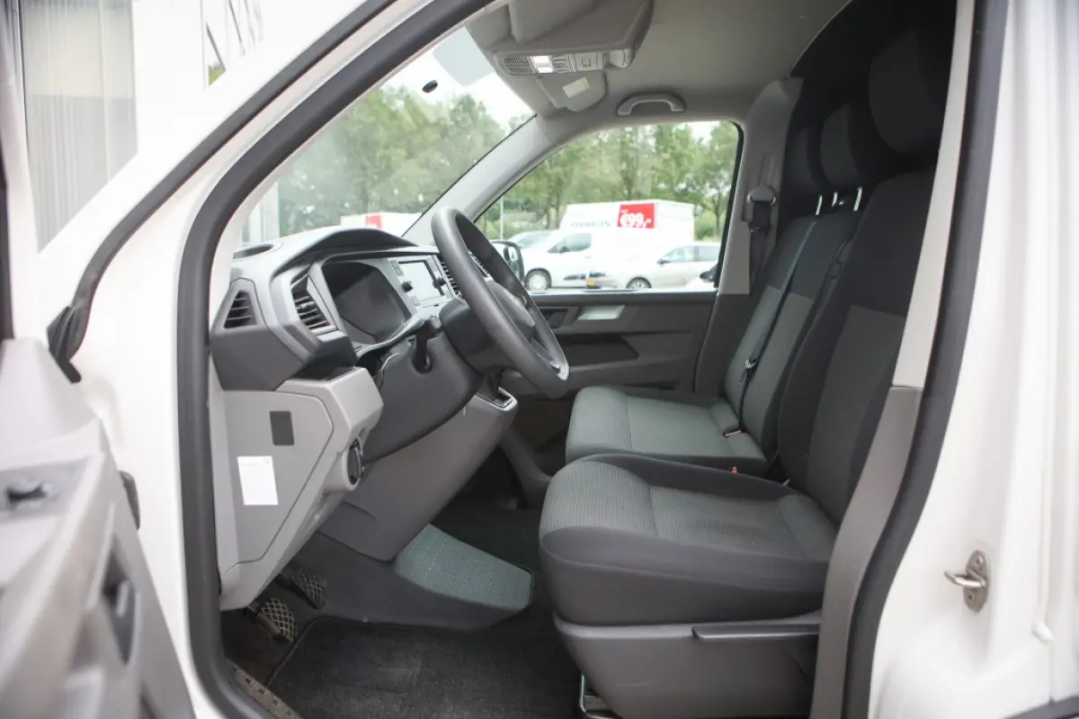 2.0 TDI L1H1 | Apple Carplay | Android Auto |