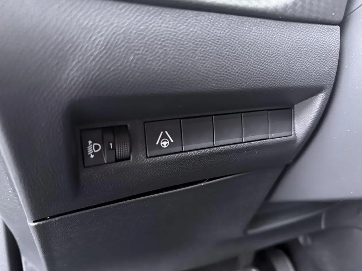 1.2 PureTech 130 Allure | AUTOMAAT | Adapt. Cruise | Trekhaak |