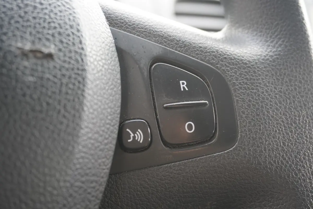 1.6 MJ 125PK L2 Dubbele Cabine EURO 6 - Airco - Navi - Cruise - € 12.499,- Excl.