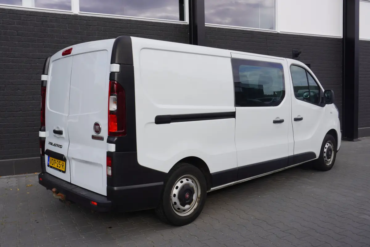 1.6 MJ 125PK L2 Dubbele Cabine EURO 6 - Airco - Navi - Cruise - € 12.499,- Excl.