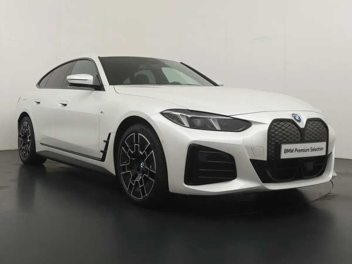 eDrive35 | M Sport Edition | SoH 100% | M Sportpakket | Innovation Pack | Comfort Pack