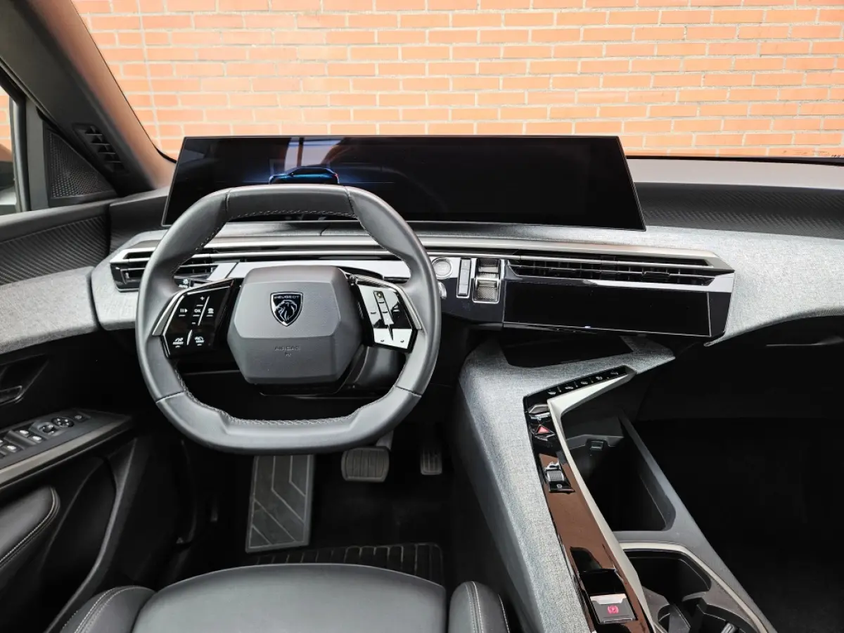 1.2 Hybride 145PK Allure 7 Persoons Navigatie Carplay AGR-Stoele