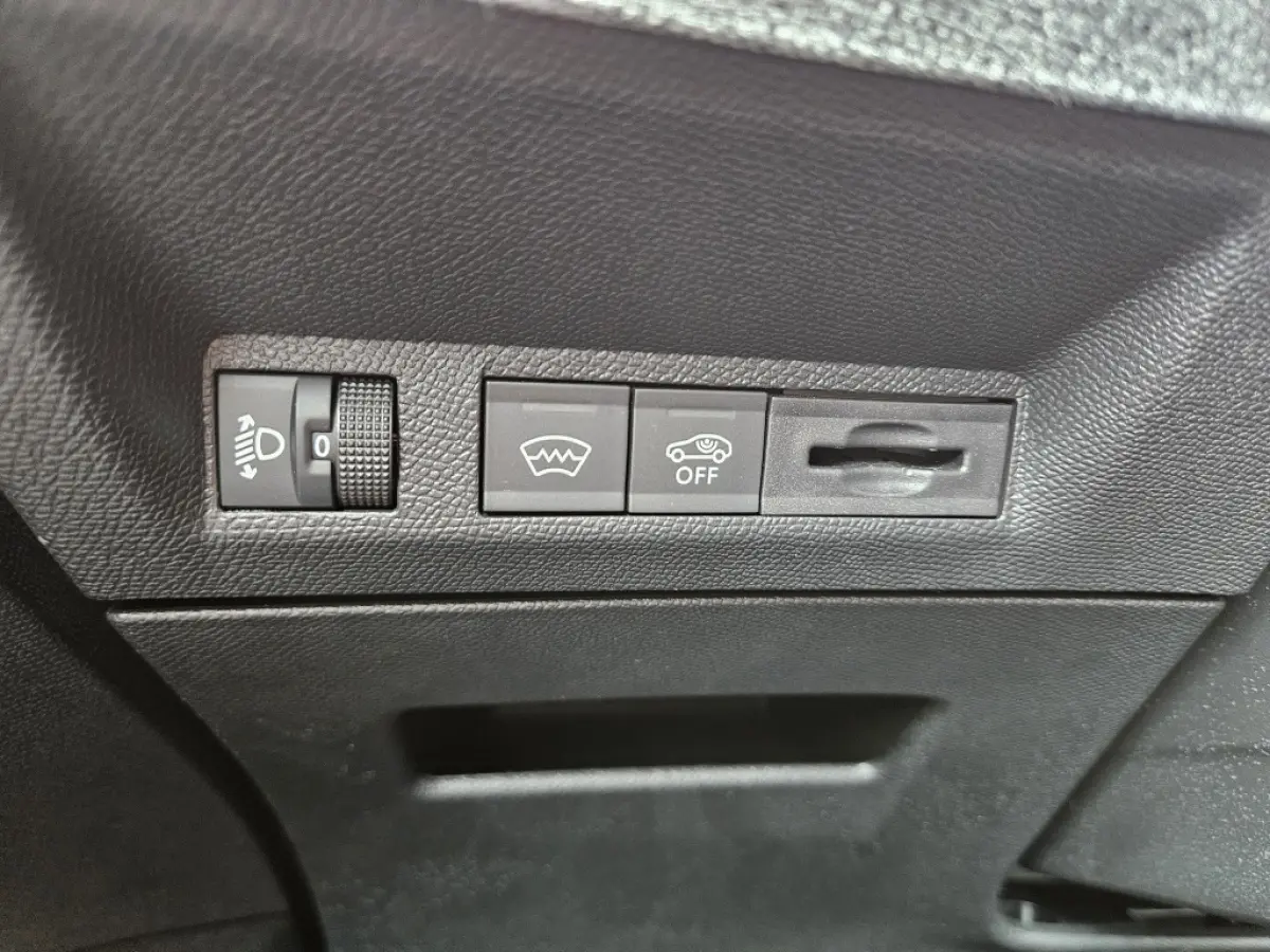 1.2 Hybride 145PK Allure 7 Persoons Navigatie Carplay AGR-Stoele