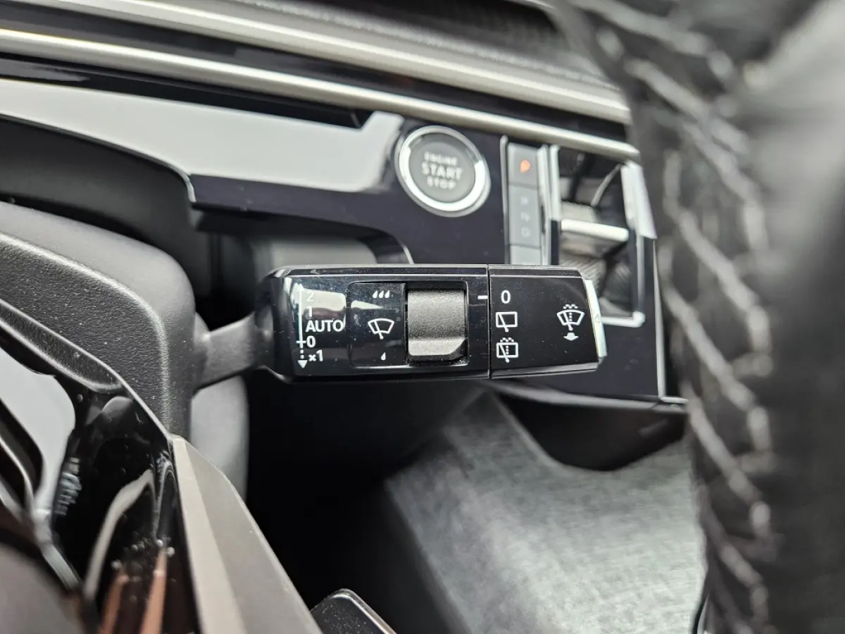 1.2 Hybride 145PK Allure 7 Persoons Navigatie Carplay AGR-Stoele