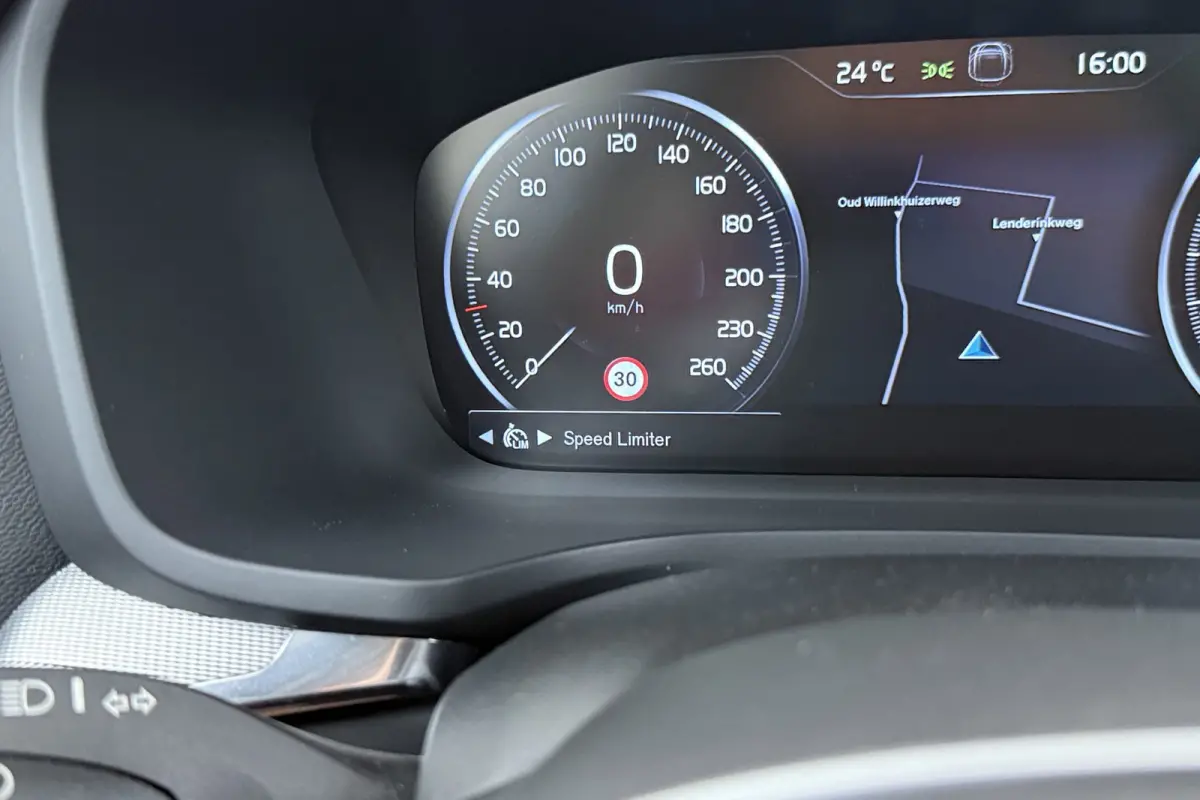 2.0 T6 AWD Inscription | Trekhaak | 310 PK! | Org. NL | Pano | 360 Camera | CarPlay | Adapt. Cruise | Dual Memory | BSM|