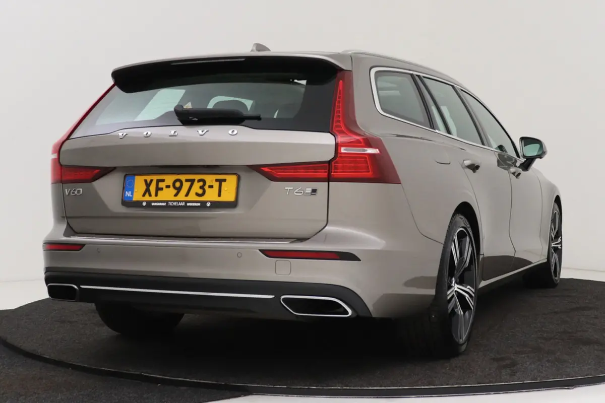 2.0 T6 AWD Inscription | Trekhaak | 310 PK! | Org. NL | Pano | 360 Camera | CarPlay | Adapt. Cruise | Dual Memory | BSM|